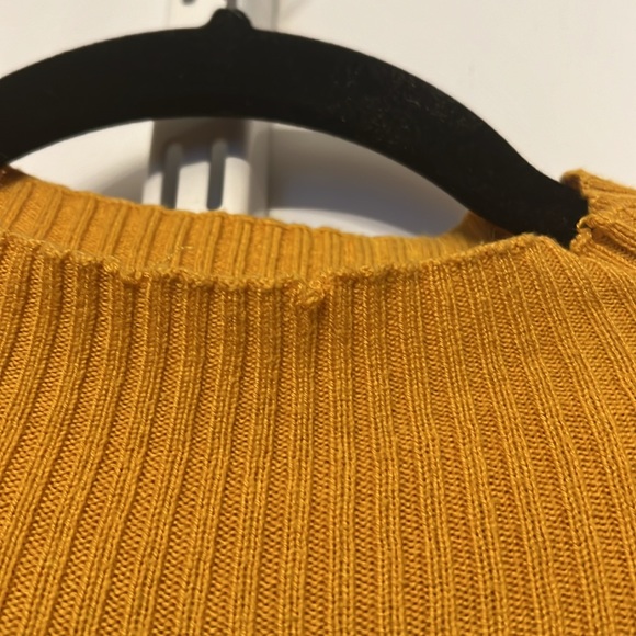 FARROW Mustard Yellow Short Sleeve Light Knit Top - Picture 3 of 3